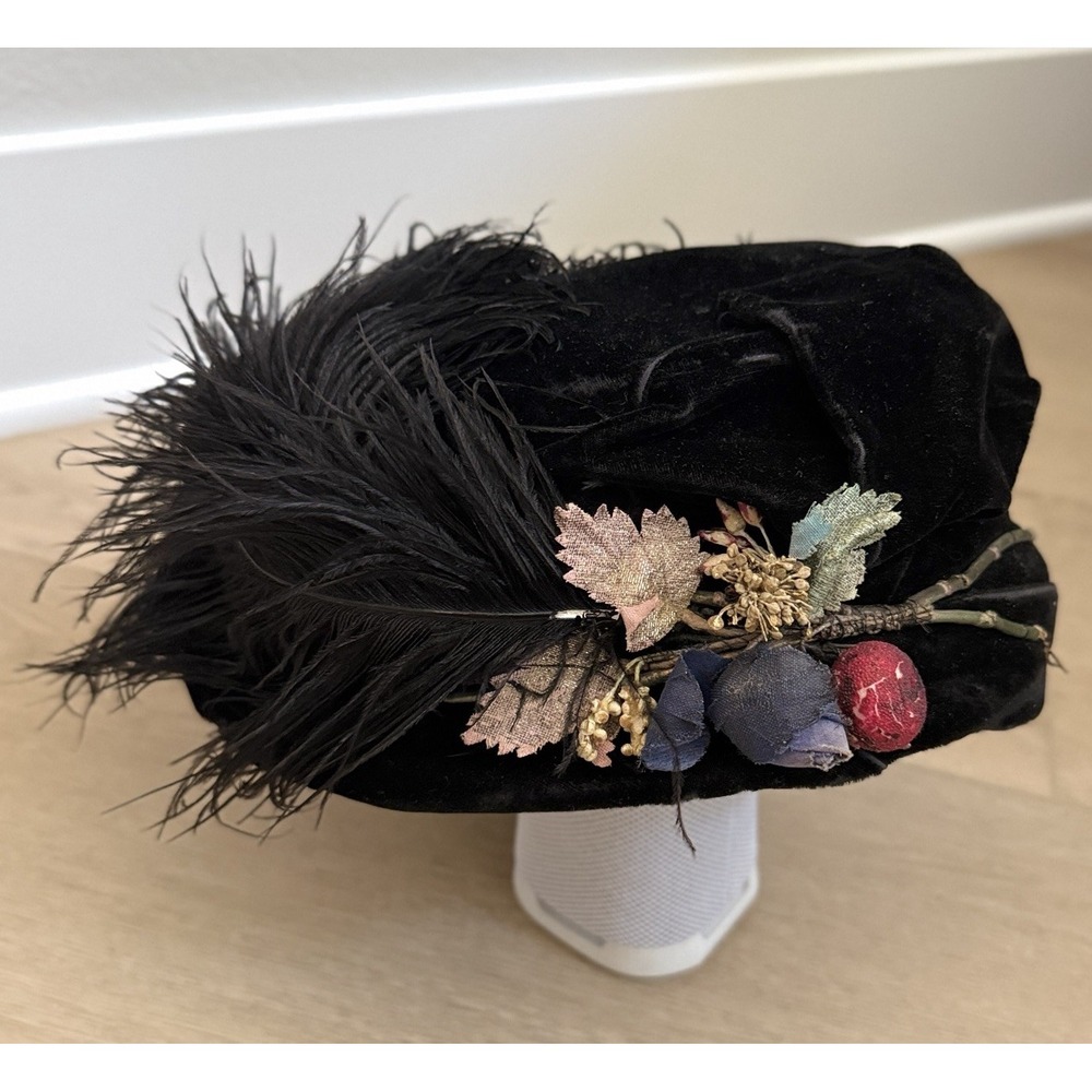 Antique Edwardian Black Velvet Ostrich Feather Ladies Hat 1900s Floral Accents - Picture 1 of 9